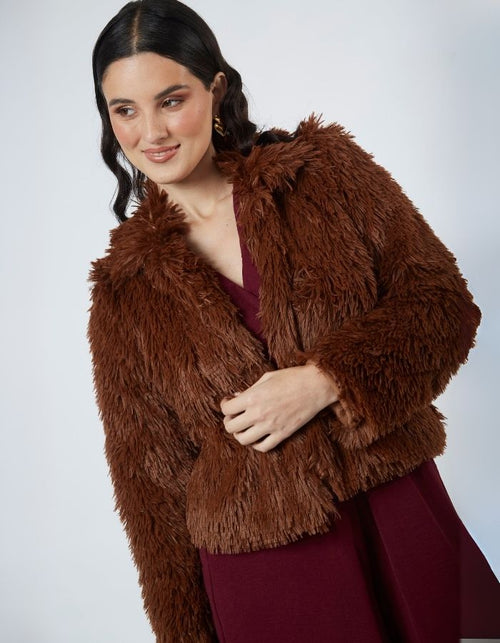 Abrigo Genesis Marrón