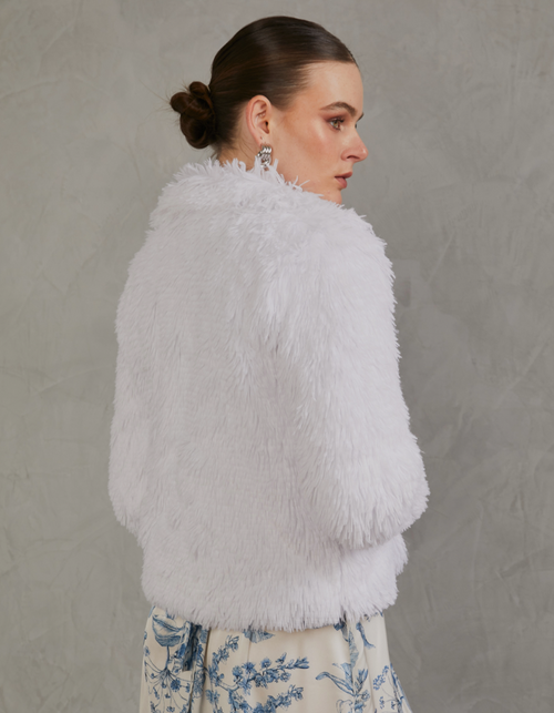 Abrigo Genesis Blanco