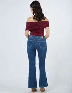 Body Naomi Guinda